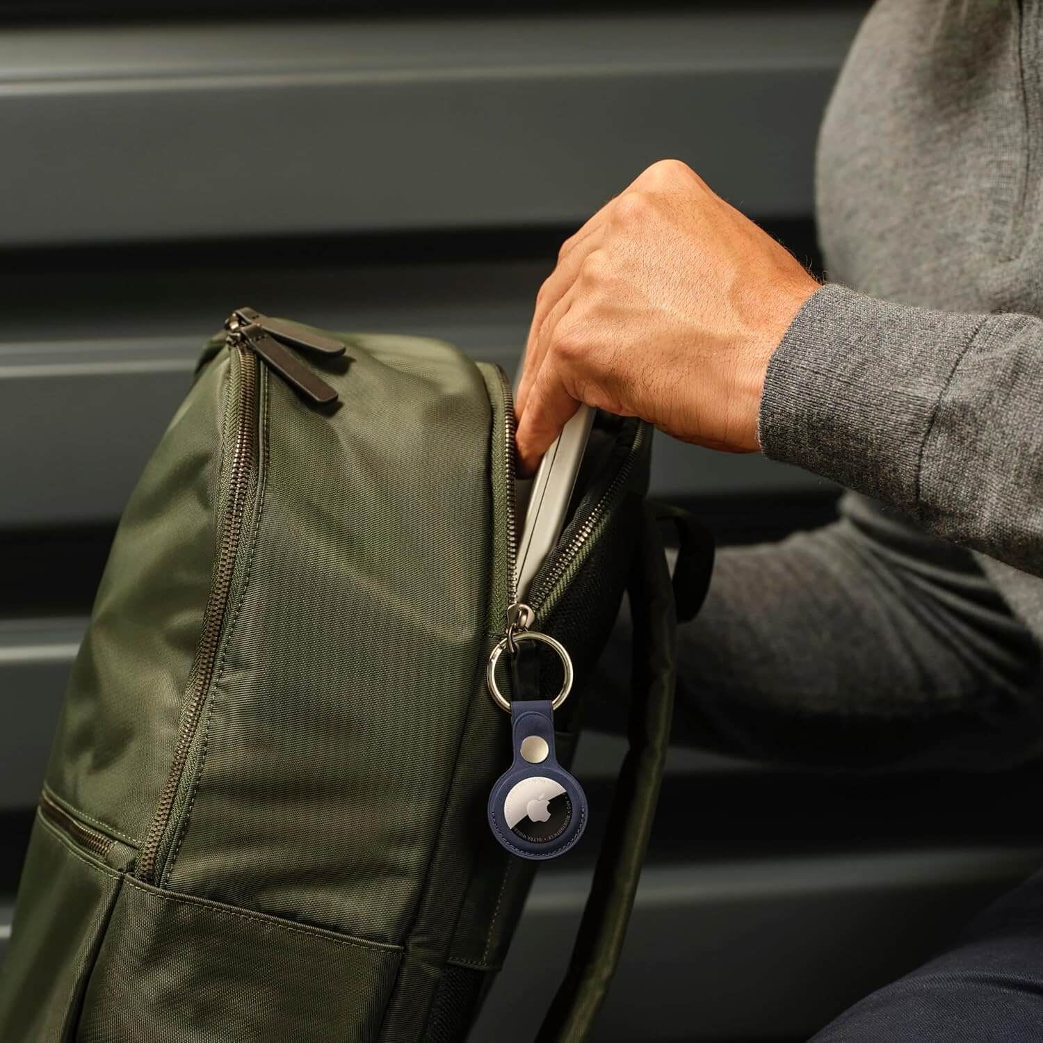 AirTag 2nd Generation Smart Item Tracker with Precision Finding